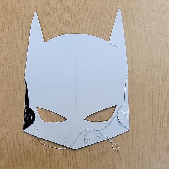 Batman Happy Meal Paper Bag, 2 Cars, Batman Magnifying Glass Mask, Glasses, (2) - Picture 14 of 14